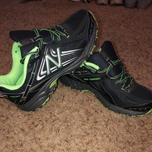 New Balance NWOT size 13 Wide